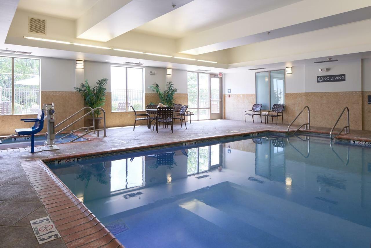 Hilton Garden Inn Evansville Esterno foto